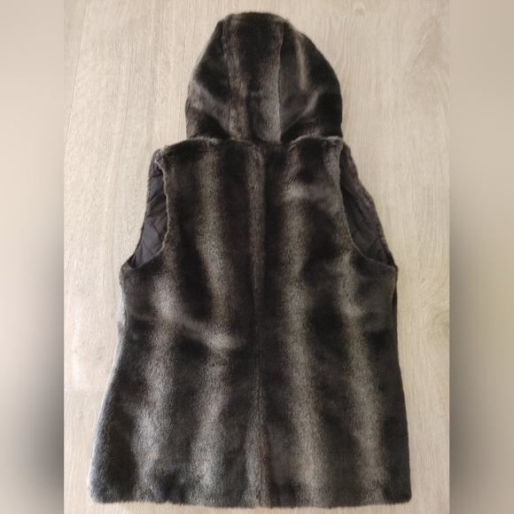 Reversible vest faux vest - Picture 2 of 4
